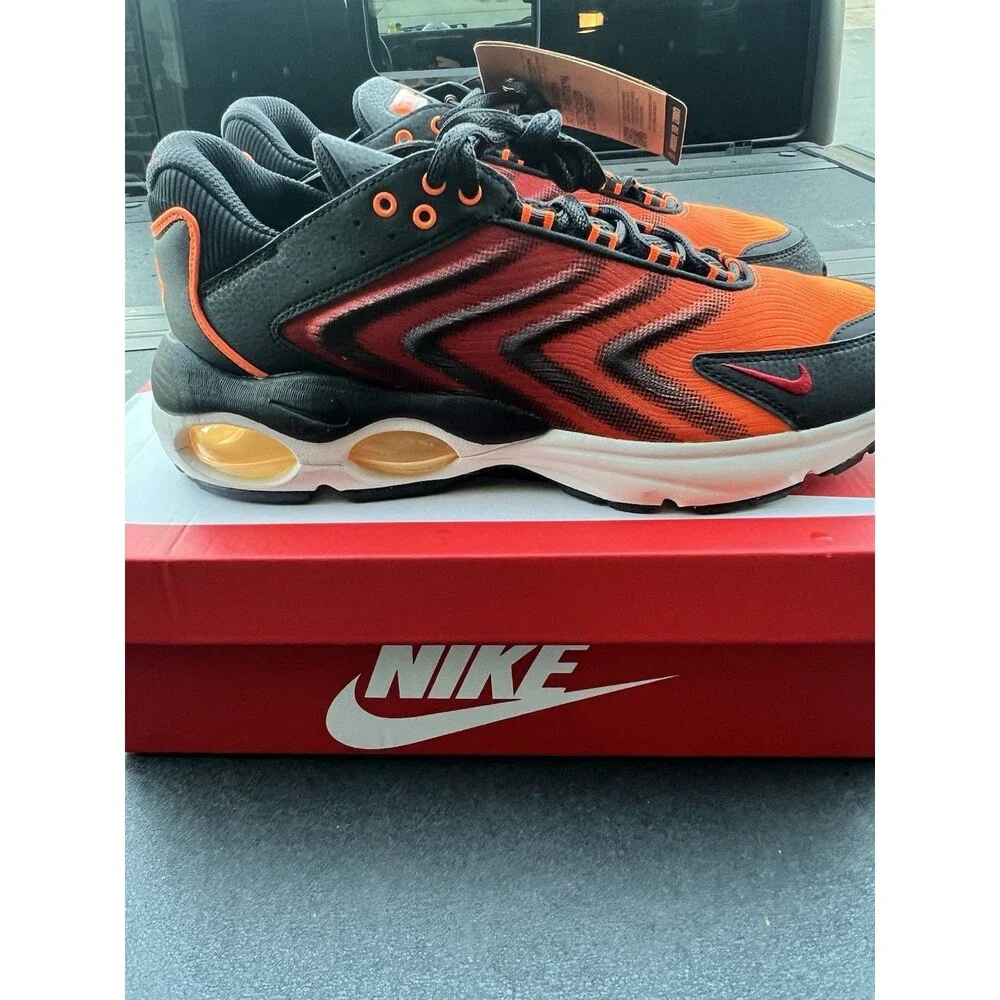 New Nike Air Max TW SE Total Orange Black Size 9 Mens Sneakers Retro Shoes